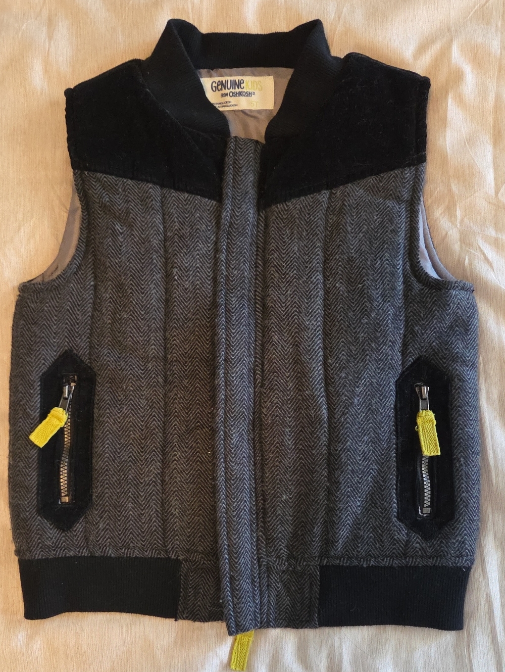 Genuine Kids by OshKosh Herringbone Vest - Gray & Black with Yellow Accents 5T